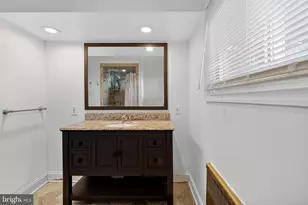 111 Border Rock Rd, Levittown, PA 19057 - Photo 31