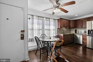 111 Border Rock Rd, Levittown, PA 19057 - Photo 7