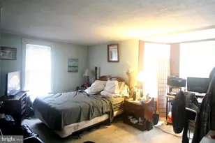 927 Bellevue Ave, Penndel, PA 19047 - Photo 5