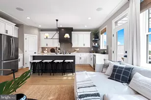 405 Reagans Ln, Chalfont, PA 18914 - Photo 3