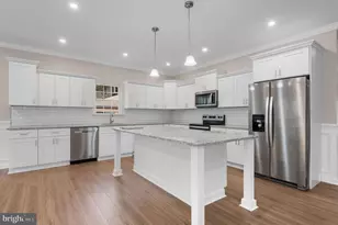 47 E College Ave, Yardley, PA 19067 - Photo 3