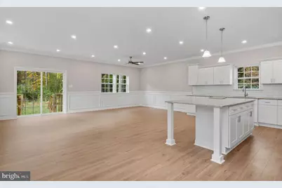 47 E College Avenue, Yardley, PA 19067 - Photo 5