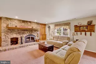 1825 Badger Rd, Bensalem, PA 19020 - Photo 17