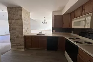 174 Wrangler Ct, Quakertown, PA 18951 - Photo 7