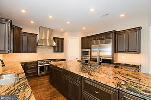 19 Goldney Dr, Newtown, PA 18940 - Photo 27