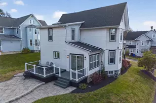 49 E Cherry Rd, Quakertown, PA 18951 - Photo 9