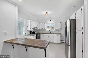 49 E Cherry Rd, Quakertown, PA 18951 - Photo 17