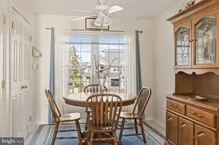 606 Julian Dr W, Warwick, PA 18974 - Photo 19