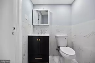 102 Chesapeake Dr, Newtown, PA 18940 - Photo 29