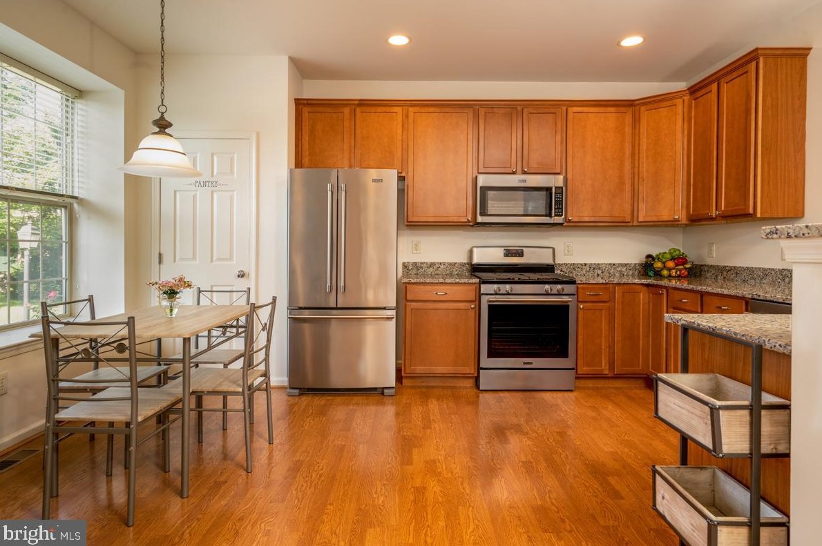 1106 Guava Ct, Perkasie PA  18944-5423 exterior