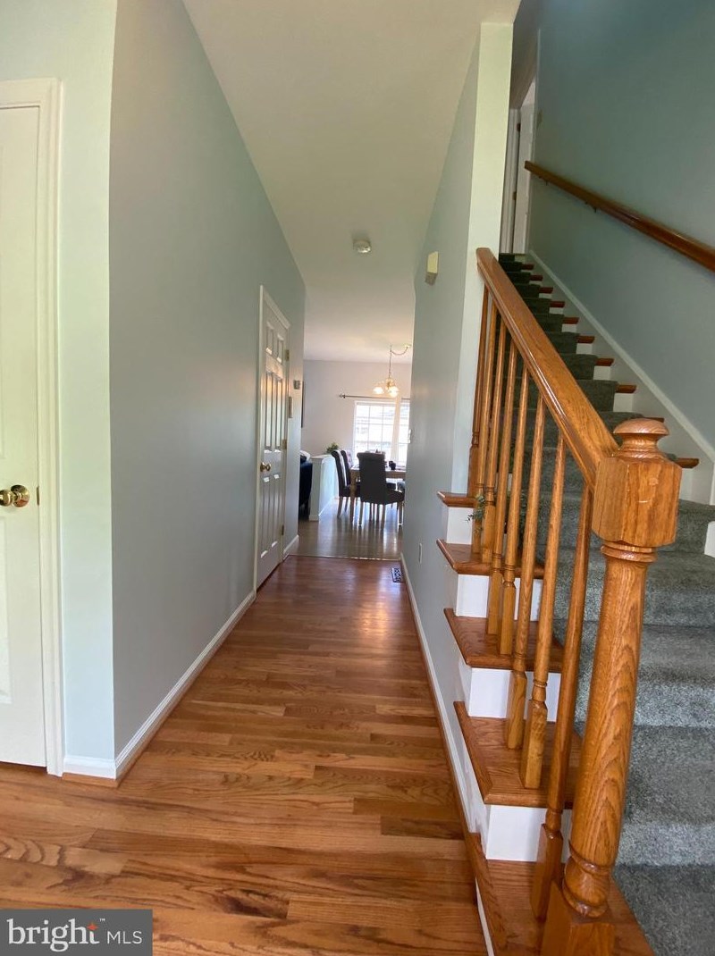 105 Aspen Dr, Sellersville PA  18960-1659 exterior