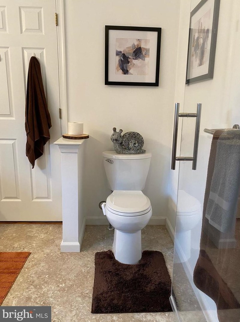 105 Aspen Dr, Sellersville PA  18960-1659 exterior