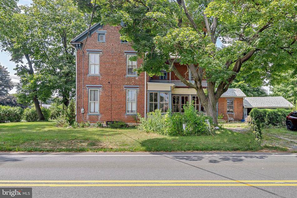 944 W Trindle Rd, Mechanicsburg, PA 17055 MLS PACB2014566 Coldwell