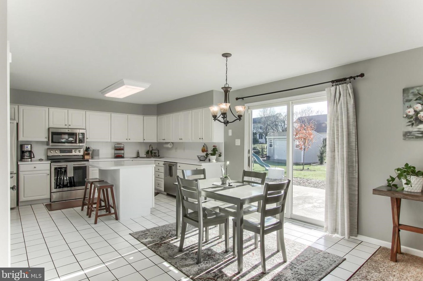 23 Surrey Ln, Navy Sup Dpt PA  17050-7801 exterior