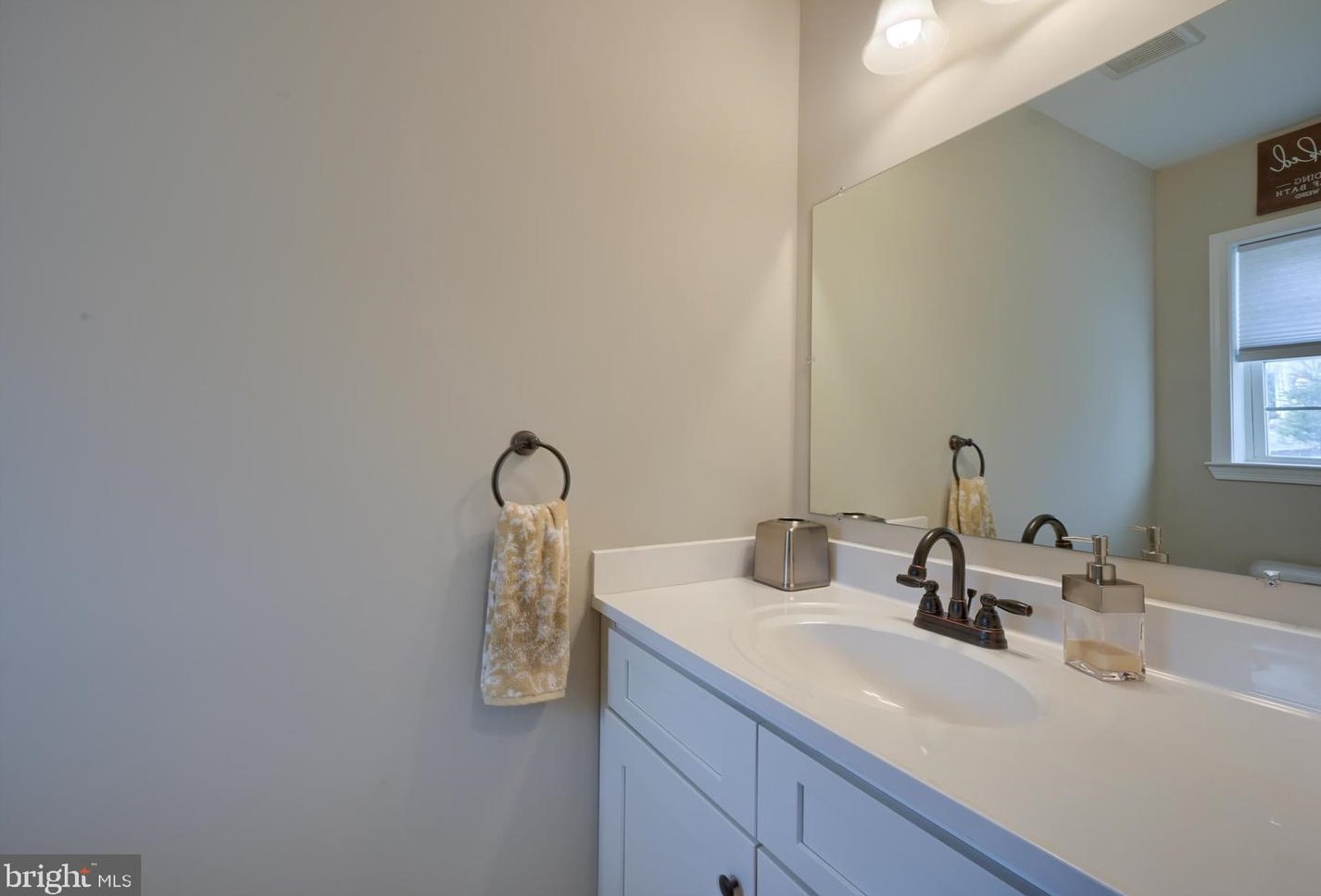 515 Spring Run Dr, Navy Sup Dpt PA  17055-5580 exterior