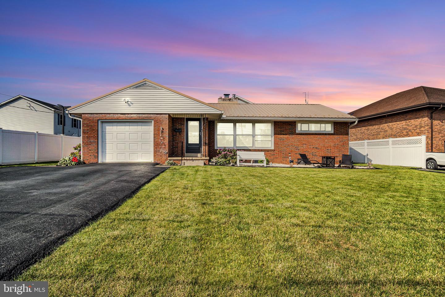 1104 Market St, New Cumberland, PA 17070 MLS PACB2021002 Coldwell