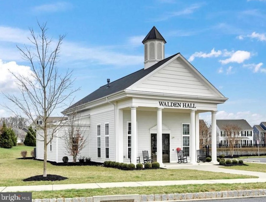 421 Old Farm Ln, Navy Sup Dpt PA  17050-4117 exterior