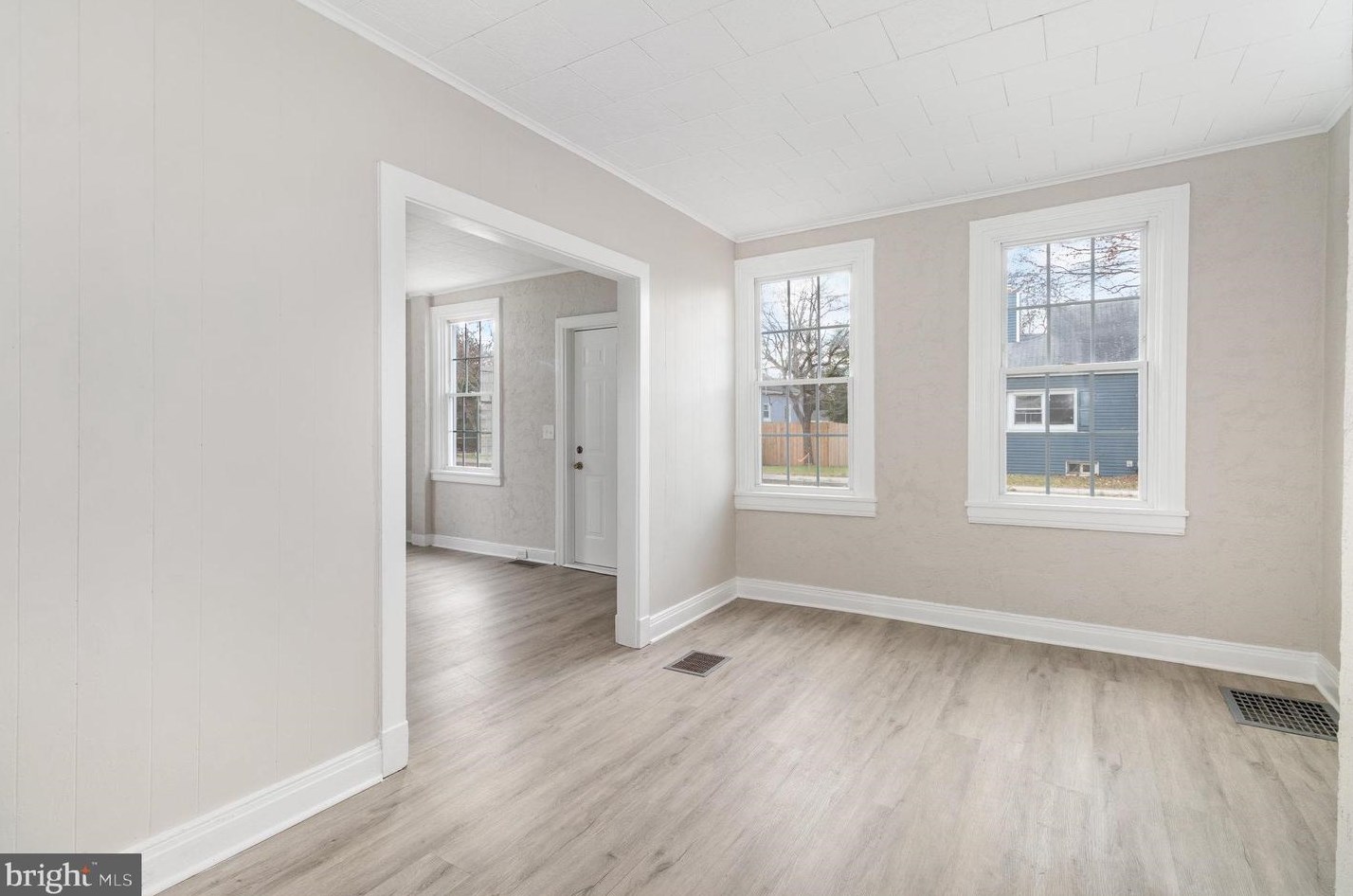 107 Walnut St, Navy Sup Dpt PA  17055-3365 exterior