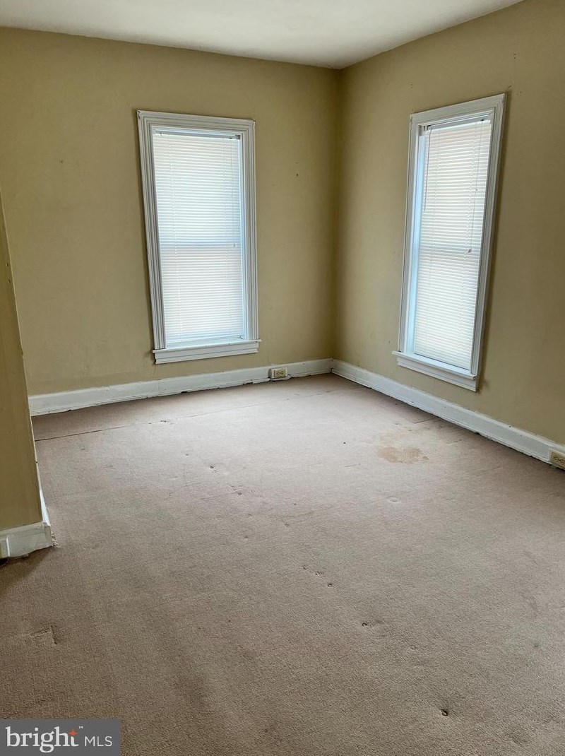 117 Walnut St, Carlisle PA  17013-3869 exterior