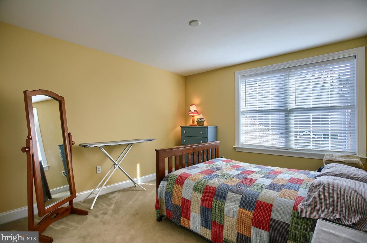 250 Pne Crk Dr, Carlisle PA  17013-9611 exterior