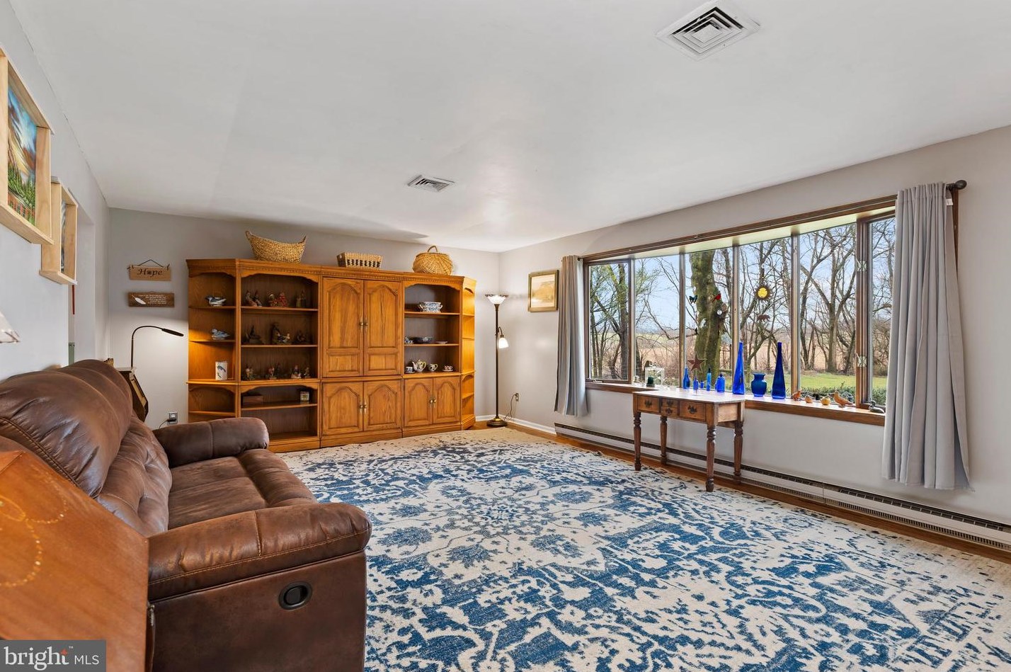 35 Church Rd, Carlisle PA  17015-9332 exterior