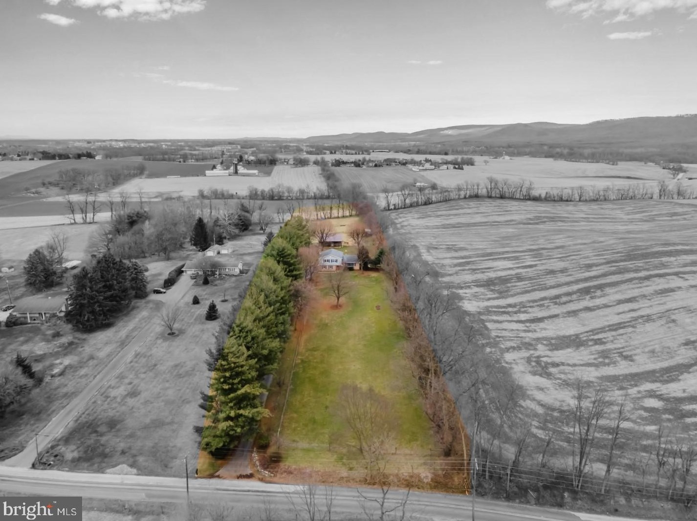 35 Church Rd, Carlisle PA  17015-9332 exterior