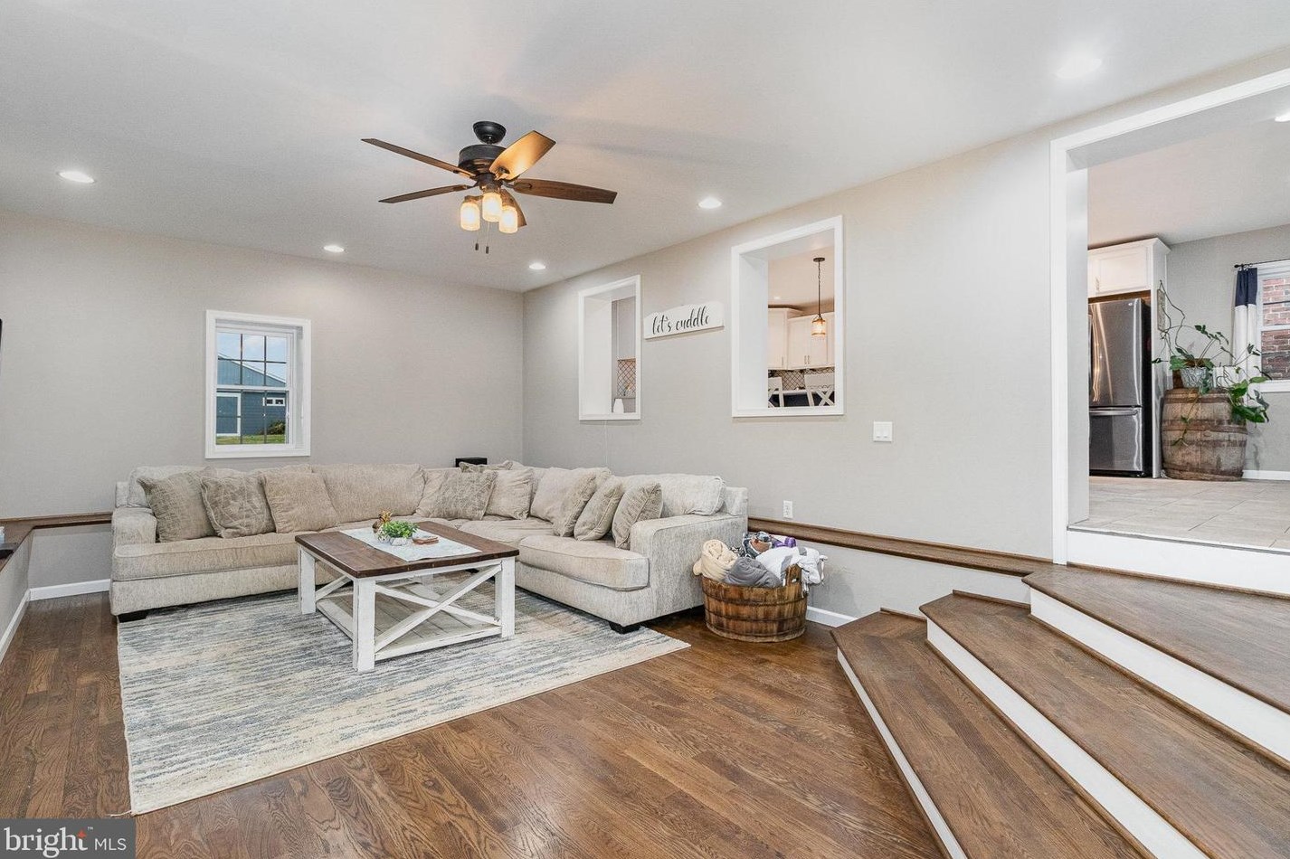 261 Hanover St, Carlisle PA  17013-3905 exterior