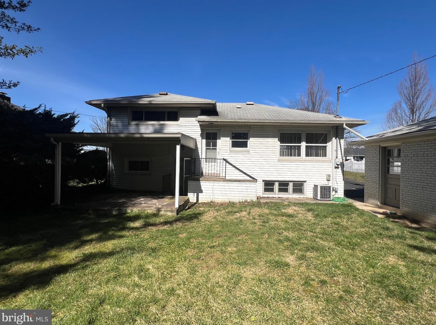 640 Walton St, Lemoyne PA  17043-2032 exterior