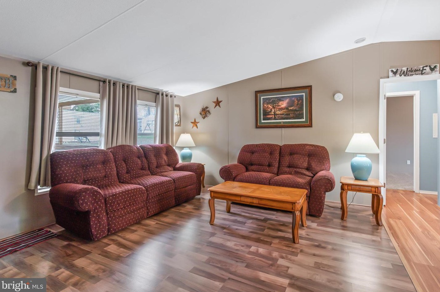 17 Cherry Ln, Carlisle PA 17015-7852 exterior