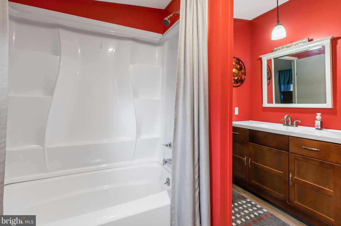 17 Cherry Ln, Carlisle PA 17015-7852 exterior