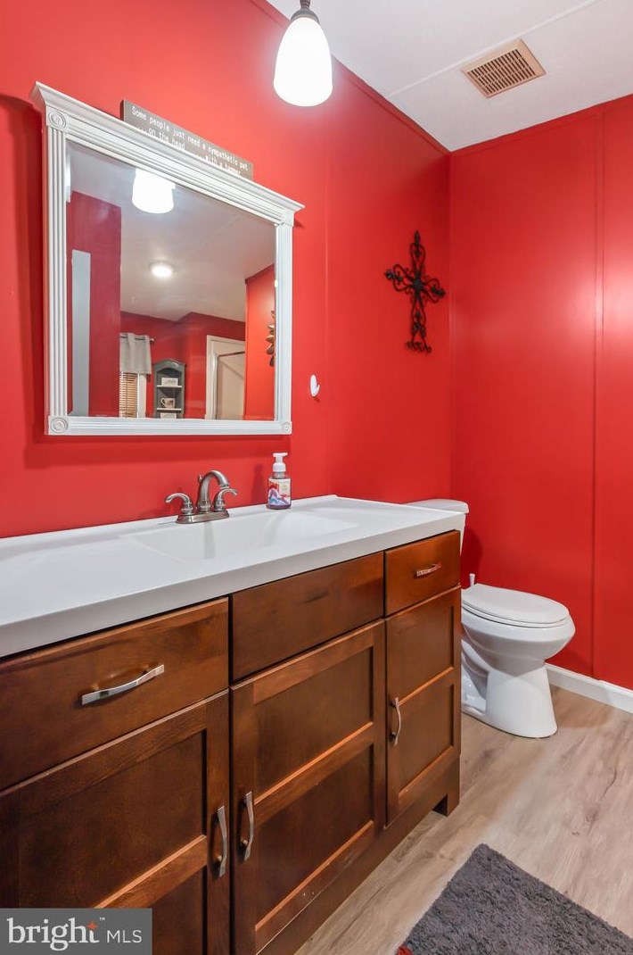 17 Cherry Ln, Carlisle PA 17015-7852 exterior