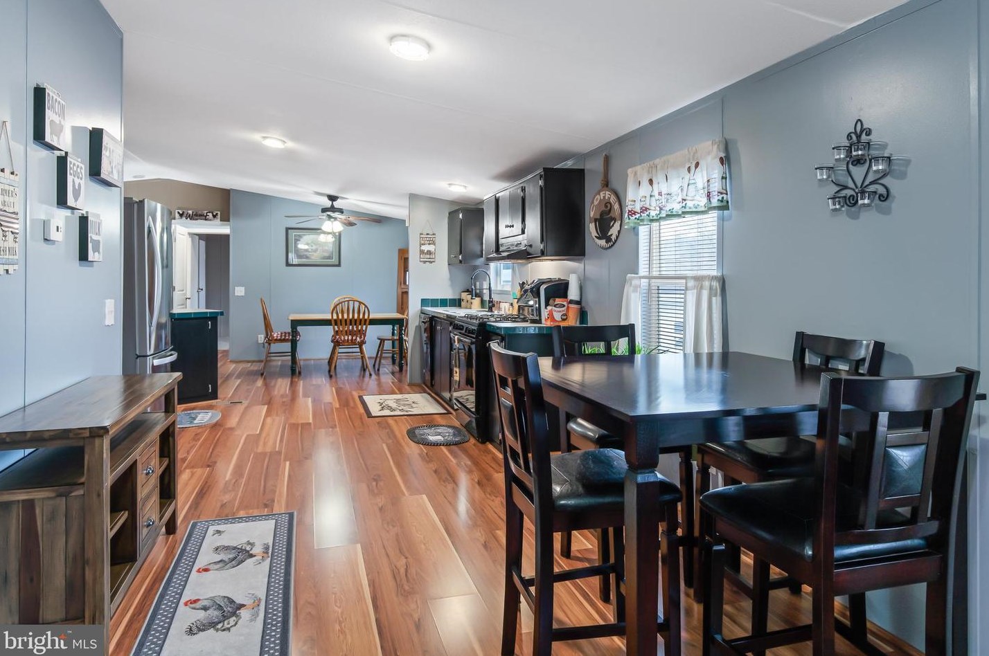 17 Cherry Ln, Carlisle PA 17015-7852 exterior