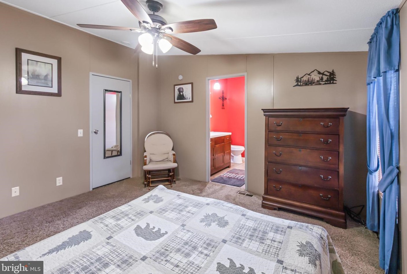 17 Cherry Ln, Carlisle PA 17015-7852 exterior