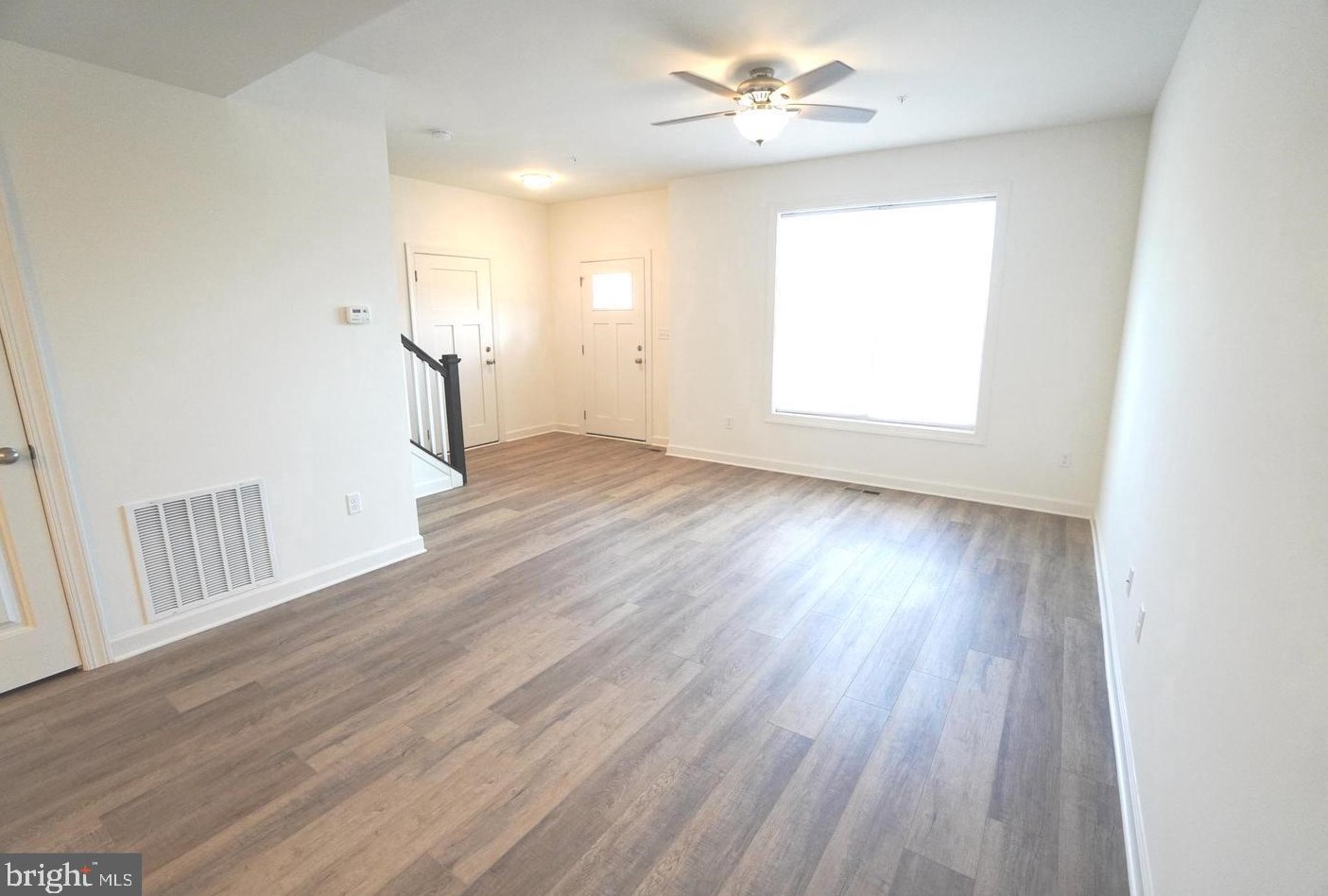 18 Parkview Dr, Carlisle PA  17013-2208 exterior