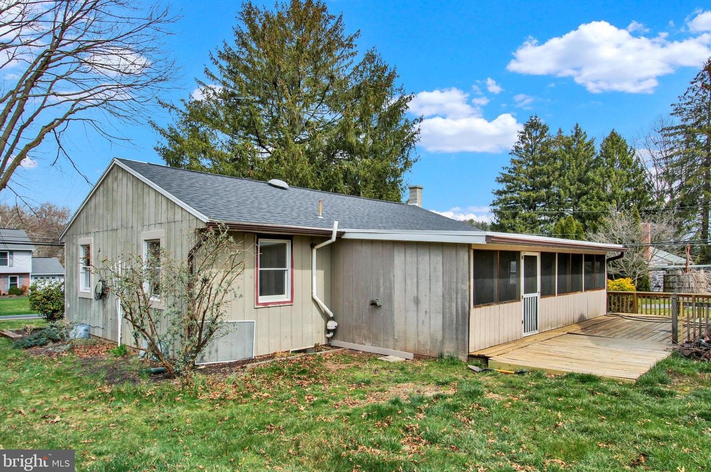 801 Grantham Rd, Grantham PA  17027-6600 exterior