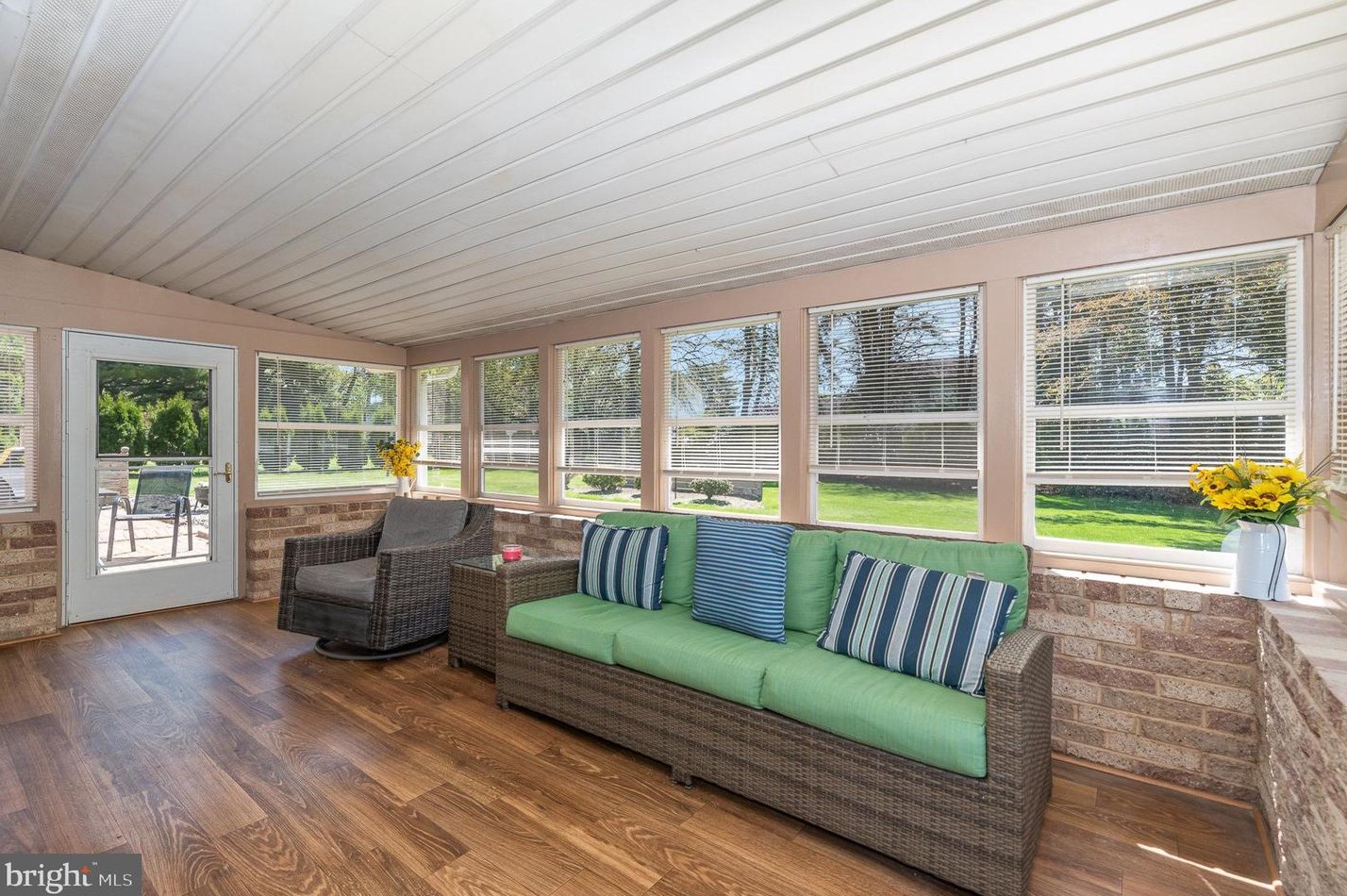 6407 Glenwood St, Navy Sup Dpt PA  17050-1912 exterior