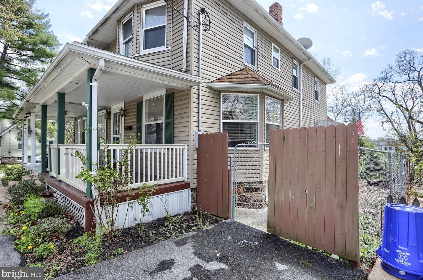38 Columbia Rd, West Enola PA  17025-2401 exterior