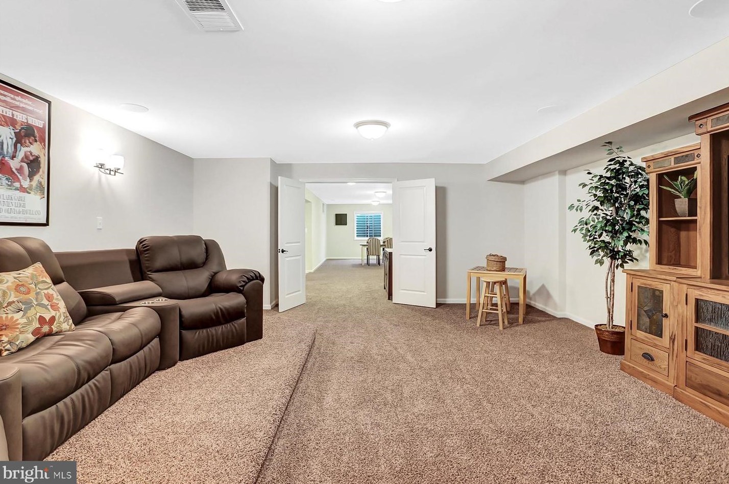 147 Warm Sunday Way, Navy Sup Dpt PA 17050-3802 exterior