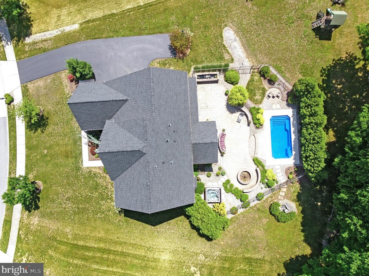 147 Warm Sunday Way, Navy Sup Dpt PA 17050-3802 exterior