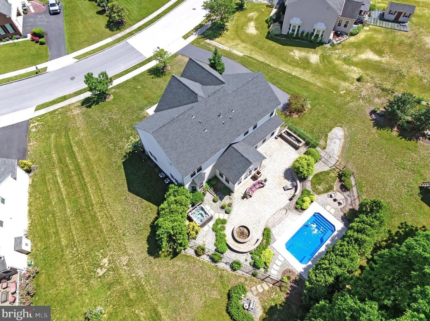 147 Warm Sunday Way, Navy Sup Dpt PA 17050-3802 exterior