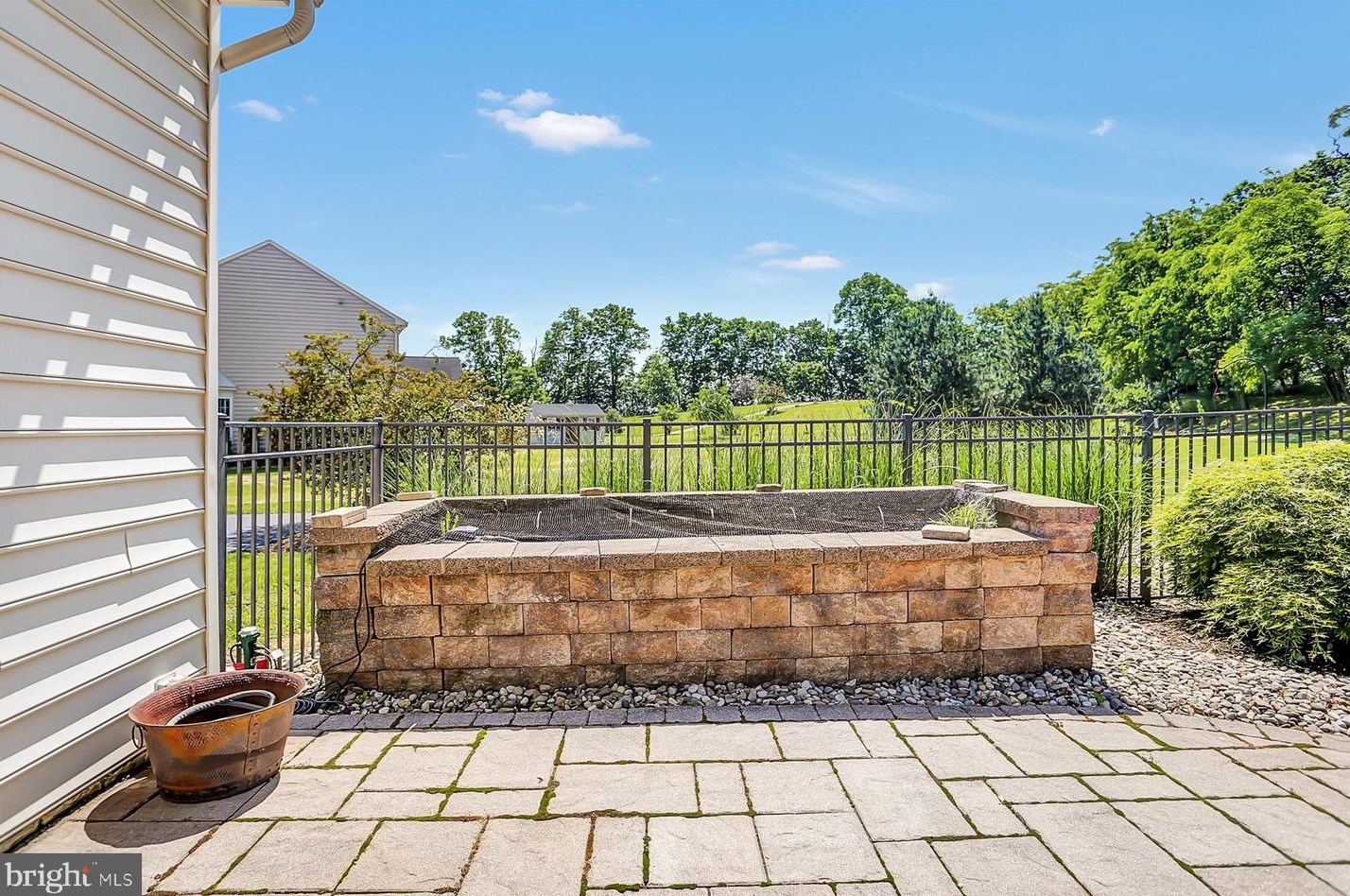 147 Warm Sunday Way, Navy Sup Dpt PA 17050-3802 exterior