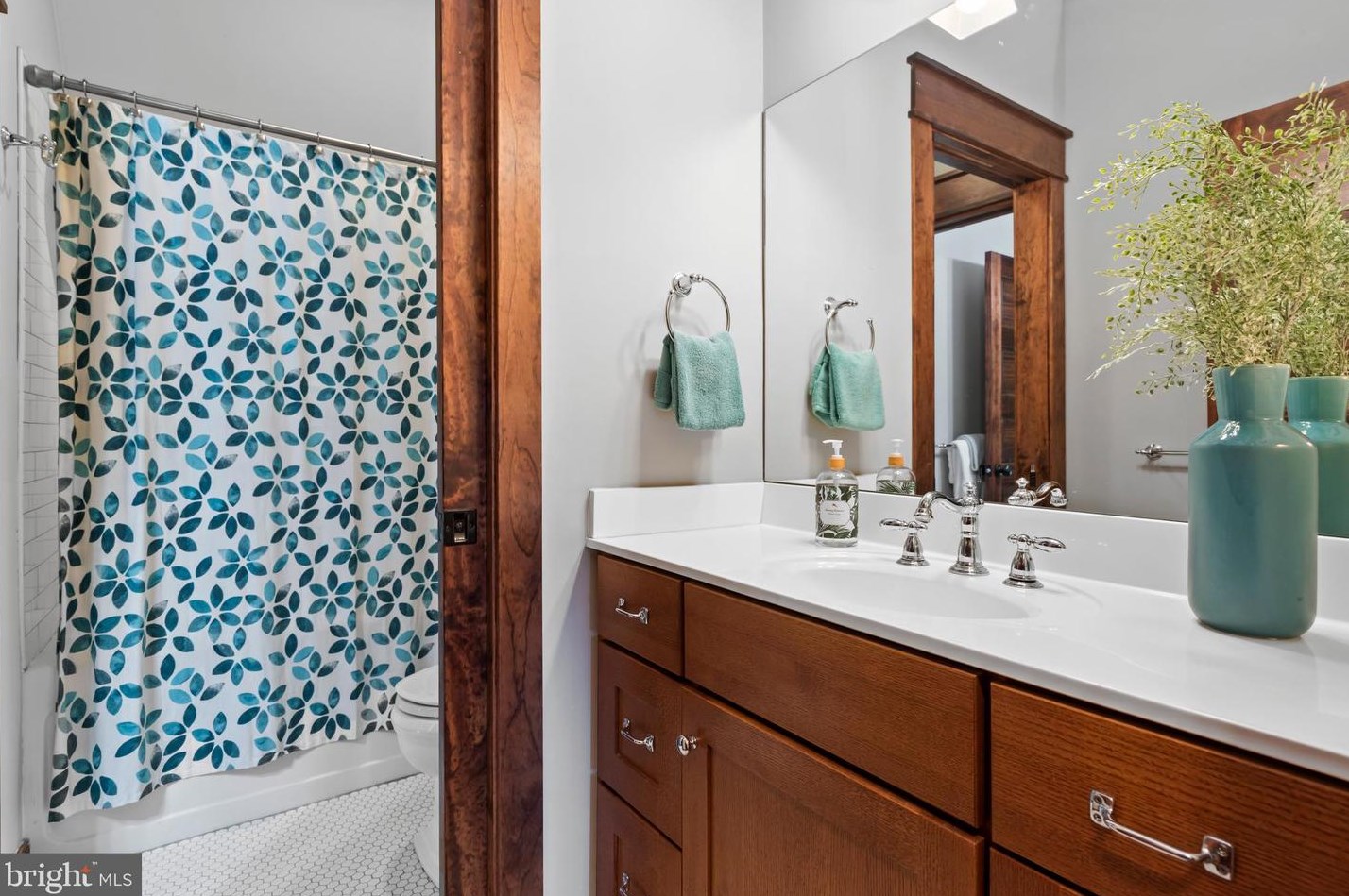 25 Morgan Dr, Carlisle PA  17015-7914 exterior