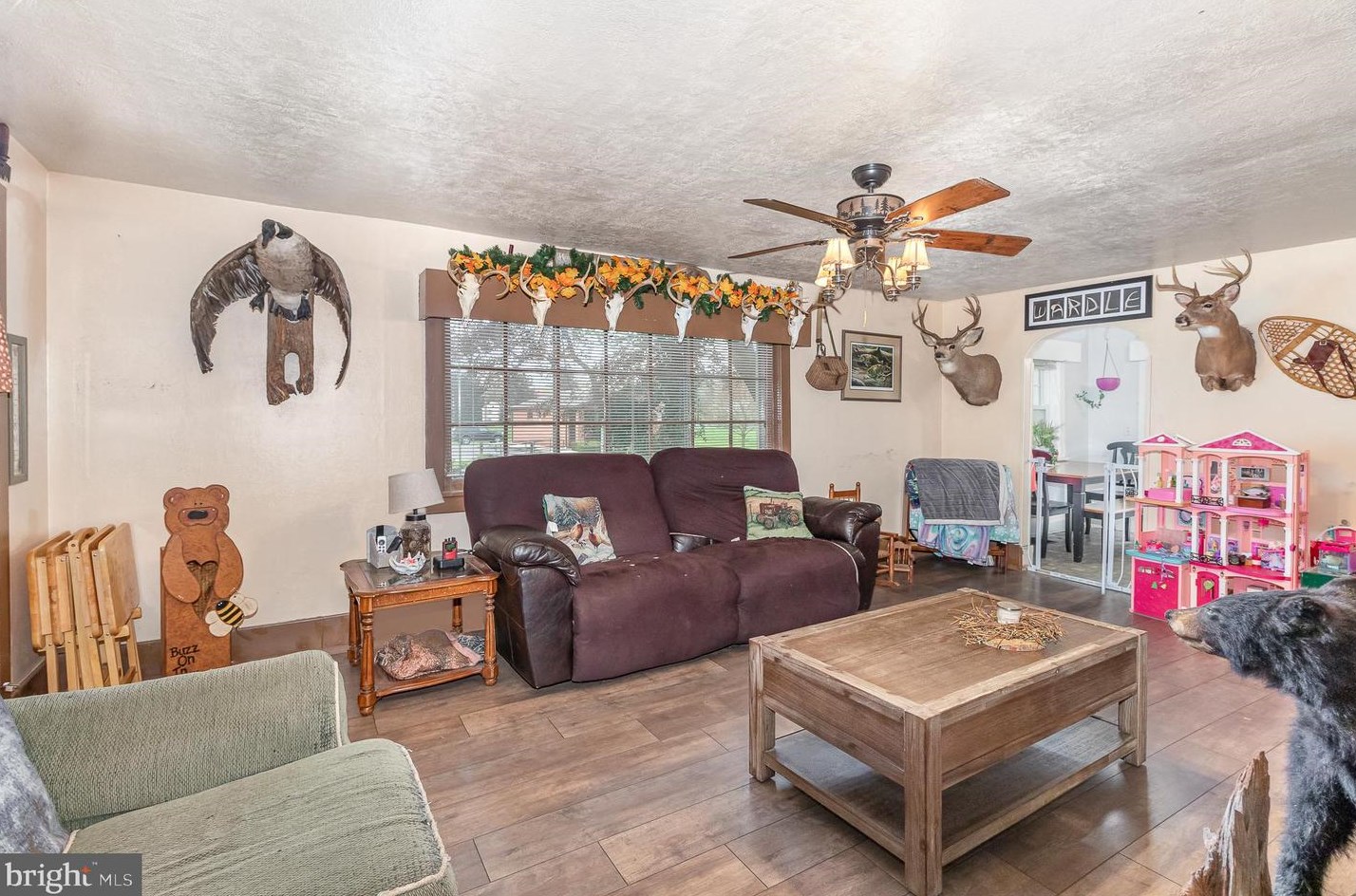 39 Maple Ave, Walnut Bottom PA  17266-9701 exterior