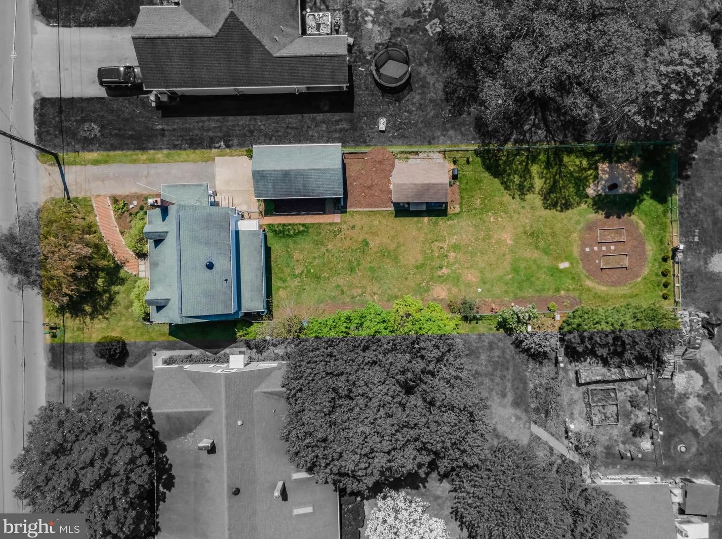 18 Meetinghouse Spg Rd, Carlisle PA  exterior