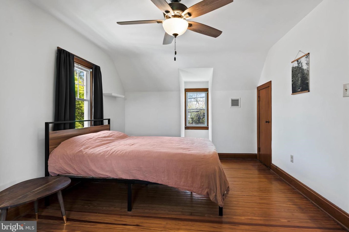 18 Meetinghouse Spg Rd, Carlisle PA  exterior