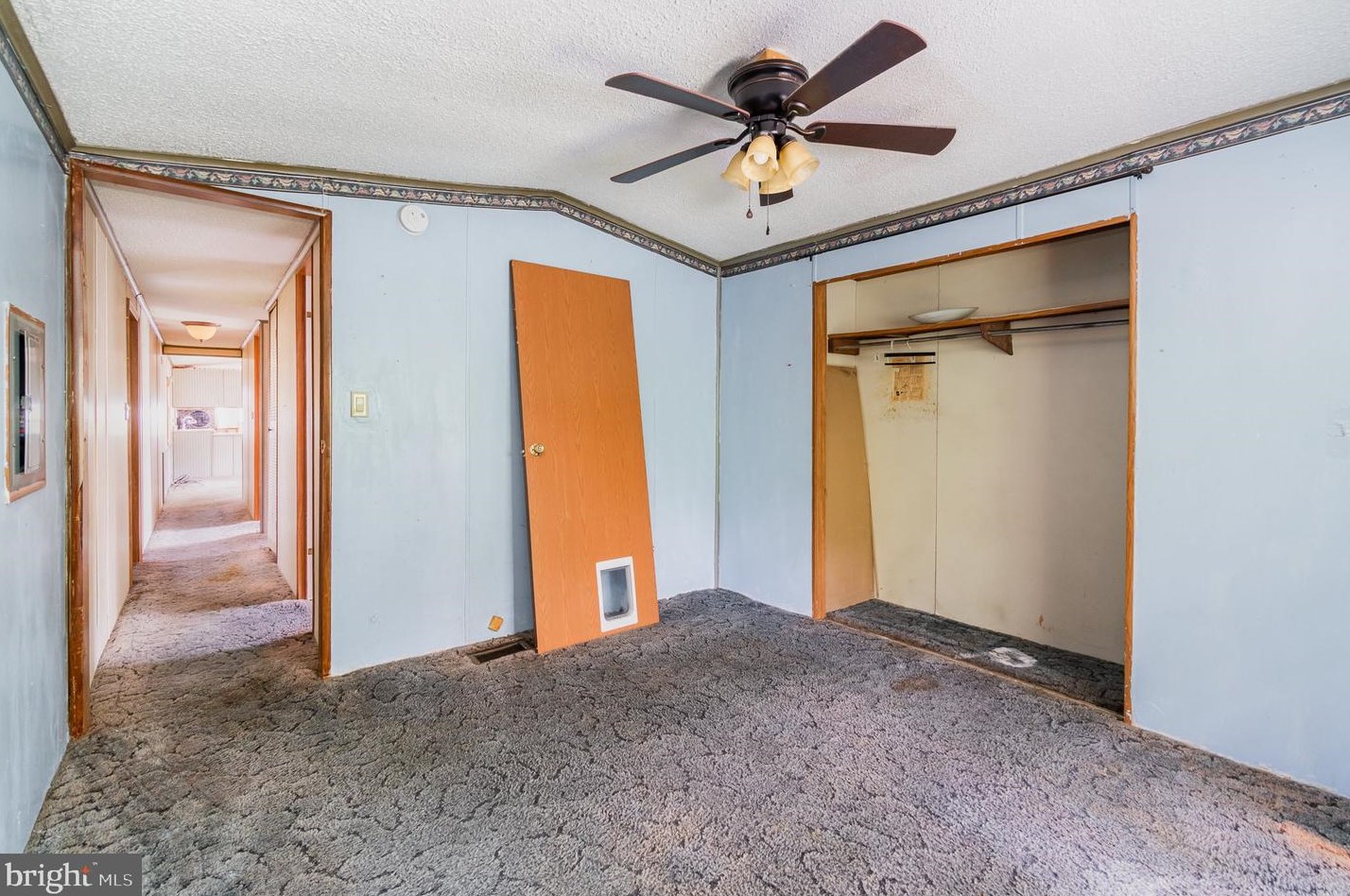 10 Amara Ln, Carlisle PA  17015-8819 exterior