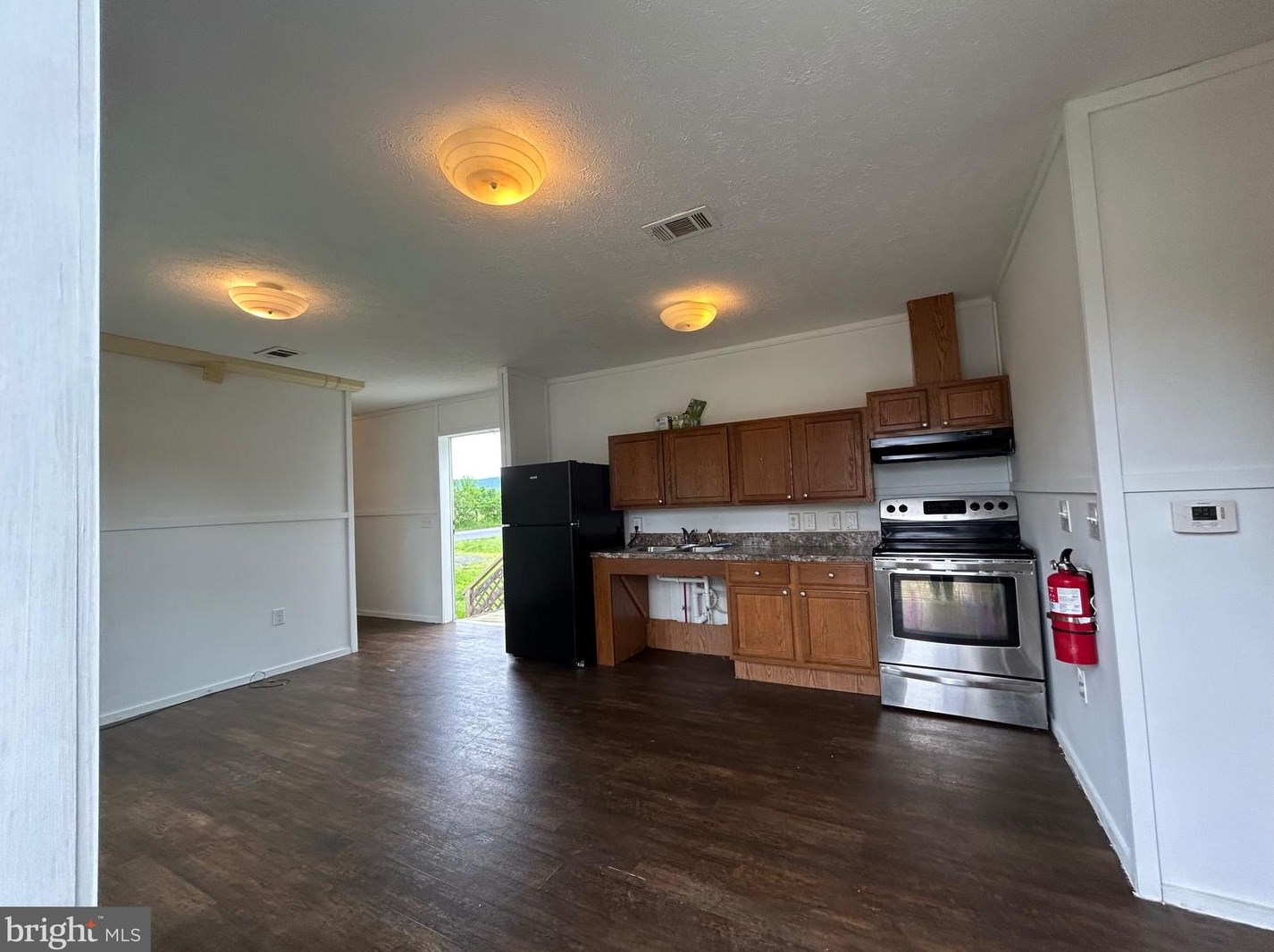 82 Linda Dr, Navy Sup Dpt PA  17050-1549 exterior