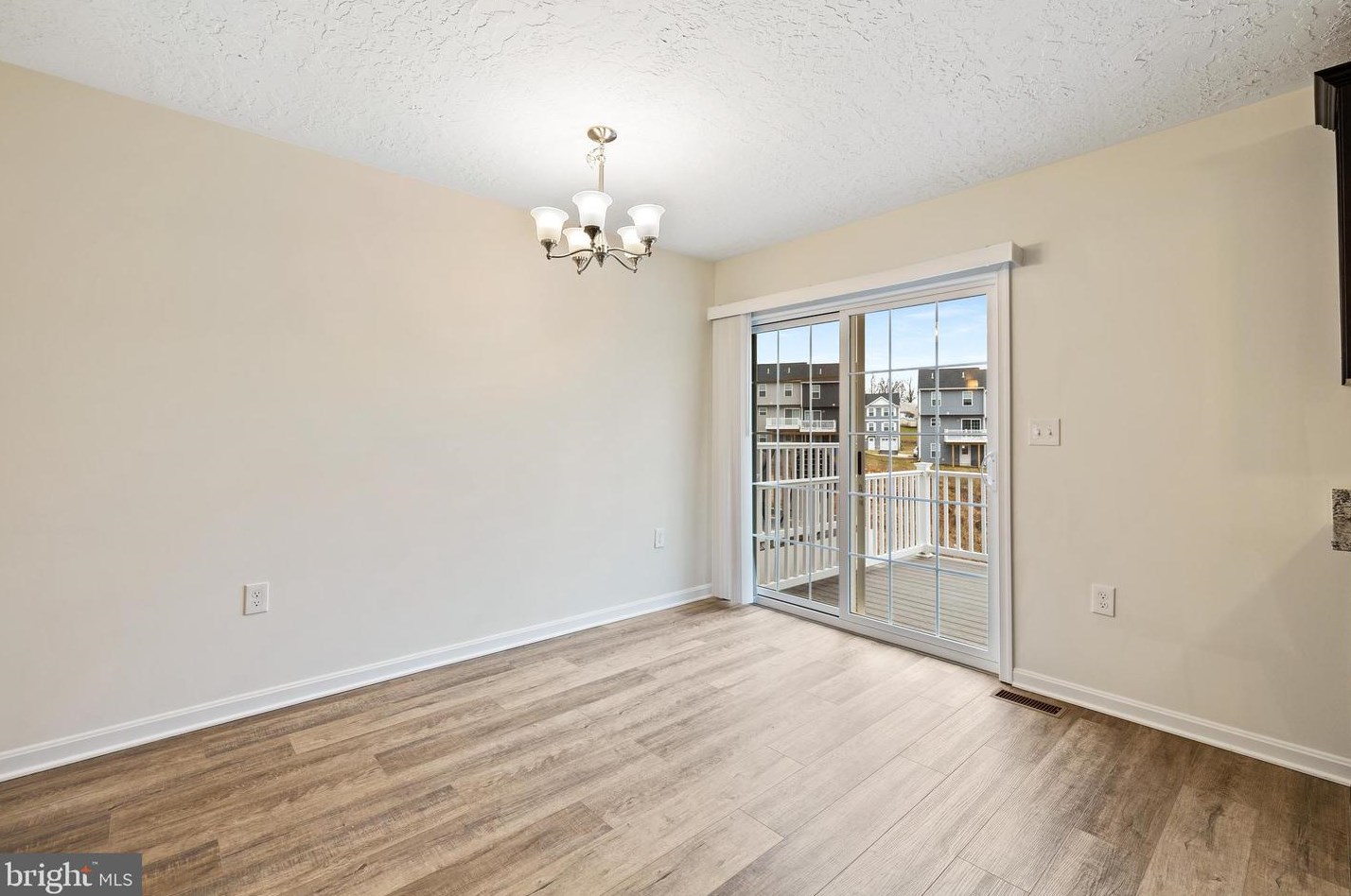 1201 Walnut Bottom Rd #104, Carlisle, PA 17015