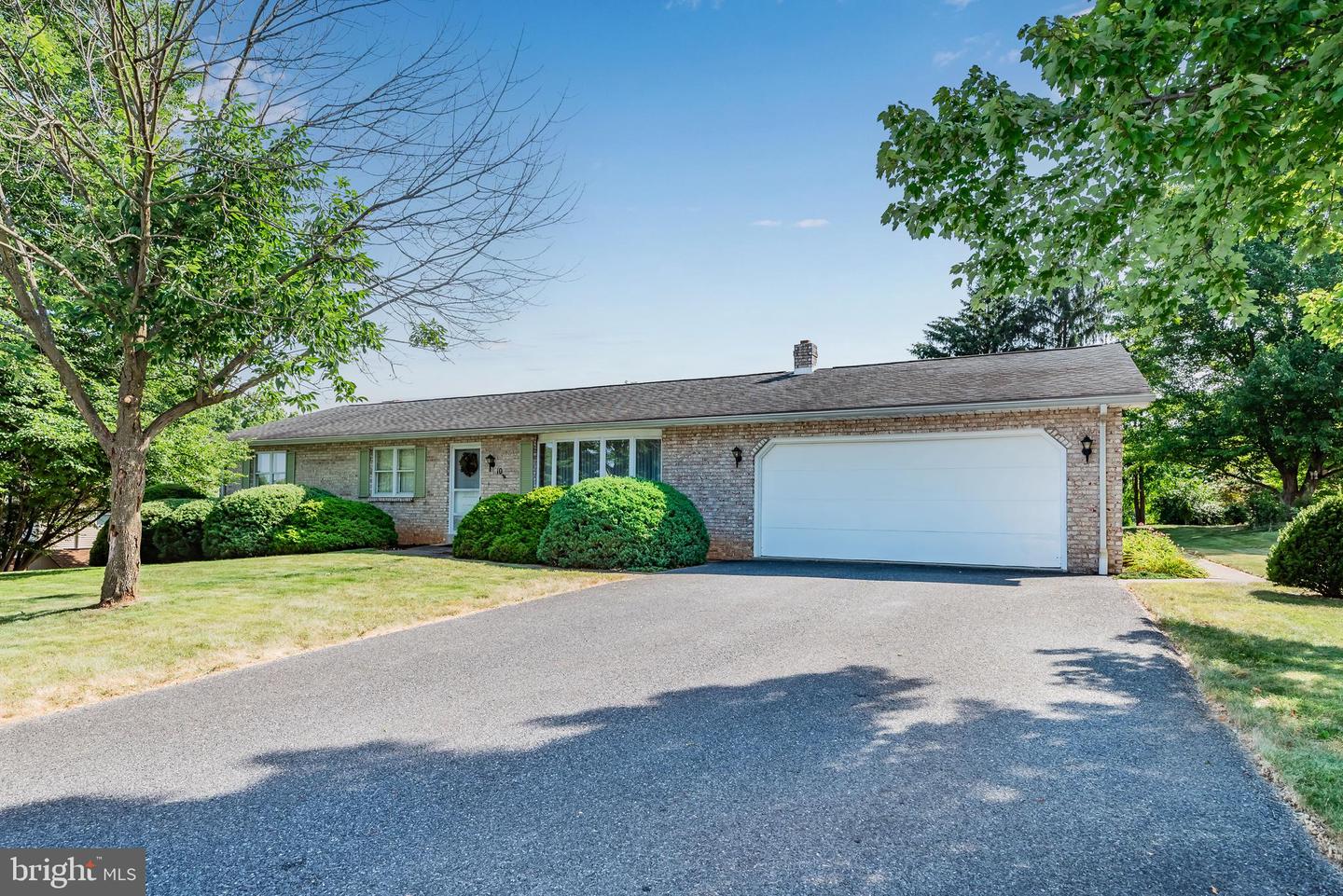 10 Enck Dr, Boiling Springs, PA 17007 MLS PACB2032256 Coldwell Banker