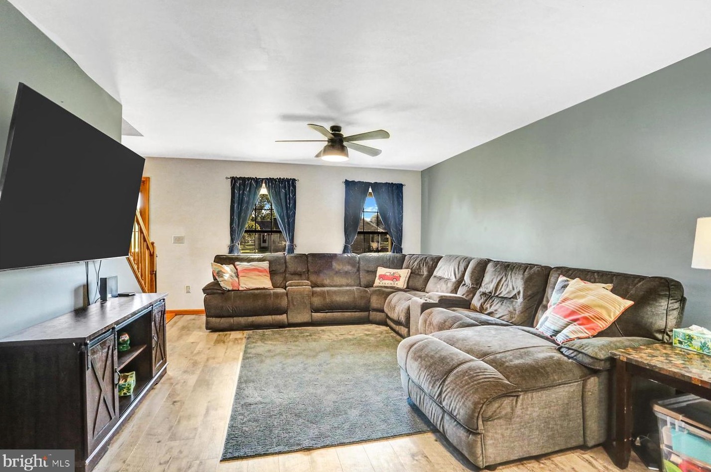 18 Arlington Dr, Carlisle PA 17015-3192 exterior